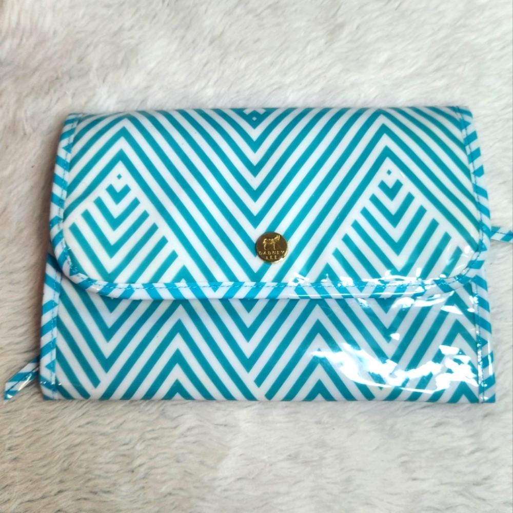 DABNEY LEE Hanging Toiletry Bag